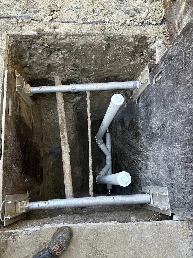 Experienced plumber completing Gas Line Repair work in Bullskin